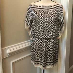Max studio tunic top